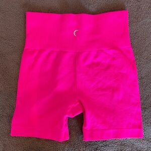 ZYIA Hot Pink Seamless Hustle Activewear Shorts